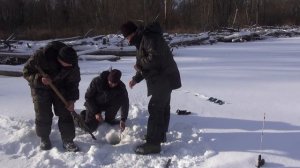 Рыбалка на ленка и тайменя - зимой