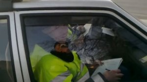 Беспредел гаишников Верхней Салды.mp4