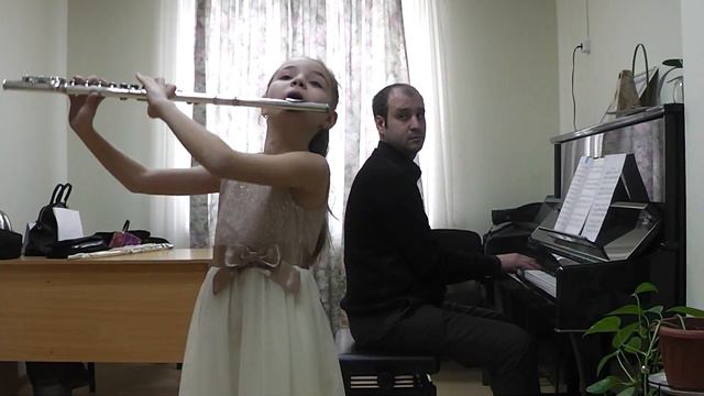Овчинникова Соня, флейта, 2018,(1) смотреть онлайн