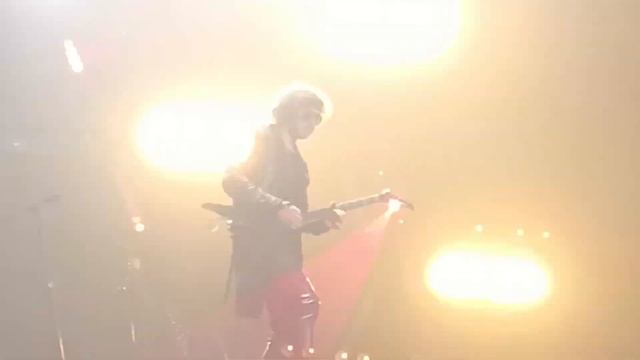 SHAMAN Танцы на стеклах 21.11 2023 БКЗ Октябрьский, Санкт-Петербург смотреть онлайн