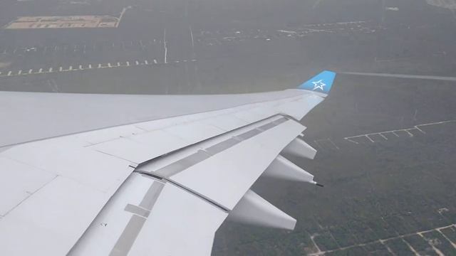 Aerial view, Cancun Airport (CUN) from Air Transat A330-200, april 2022 смотреть онлайн
