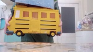 Веселые мишки - Полет на луну - Сцена с разбитой ракетой