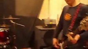 Там тара-рам тара-ра-рам там там там. Там та-ра-рам.