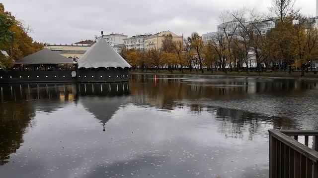 Парк Чистые пруды. Прогулка по Чистопрудному бульвару. Что посмотреть в Москве смотреть онлайн