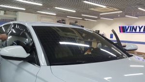 Audi A6 - тонировка лобового стекла пленкой  LLumar 50, тонировка боковых LLumar 95
