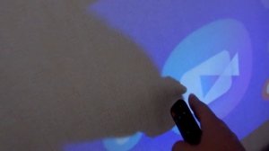 Мини проектор А2000 карманного типа. Работает от Power Bank