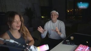 БУСТЕР ТРОГАЕТ НОЖКИ ДИЛАРЫ