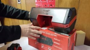 Milwaukee M18 / M12 Bluetooth Jobsite Speaker Review (2891-20)