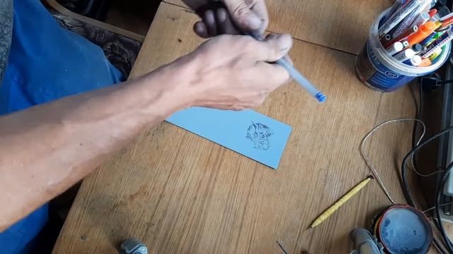 Перенос рисунка на крашенный металл при помощи копирки \ Травим царапаный рисунок смотреть онлайн