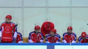 Микрофон на лавке  Ринат Хасанов