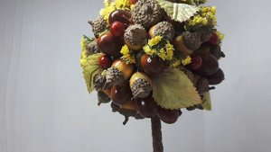 Поделка из природного материала на школьную выставку "Золотая осень"