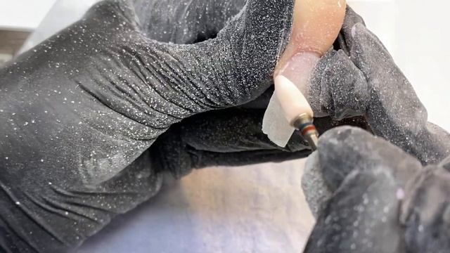 Неоновые ногти или как не надо поднимать клюющие??♀️ смотреть онлайн