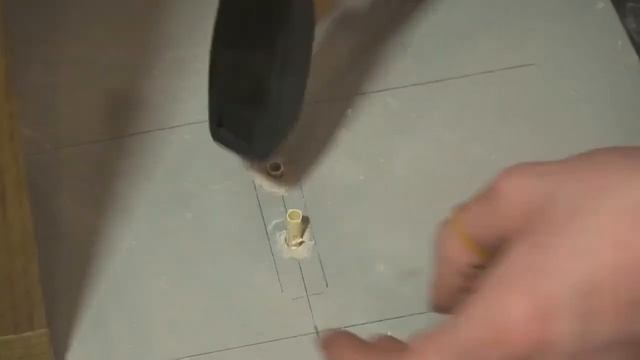 Монтаж реечных панелей, скрытый крепеж