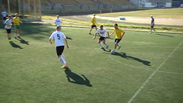 Брумбол-Браво 1 смотреть онлайн