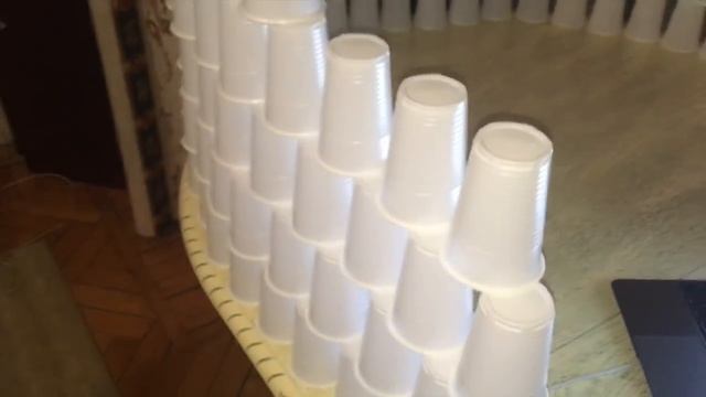 ДОМ ИЗ 10000 ПЛАСТИКОВЫХ СТАКАНЧИКОВ !!! ЧЕЛЛЕНДЖ ! CHALLENGE смотреть онлайн