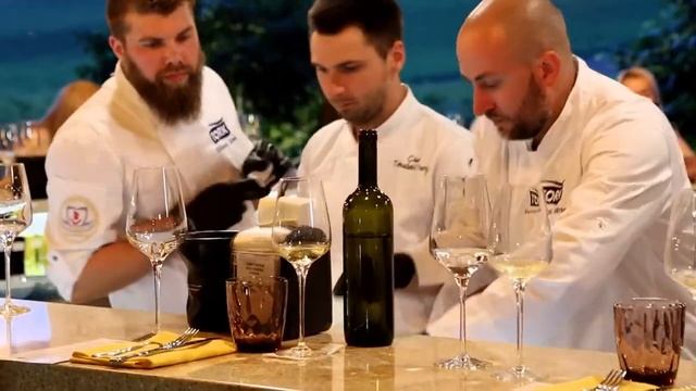 Юрий Томалах в гостях SHOCKMAN Chef’sTable в ресторане "Винотеррия" смотреть онлайн