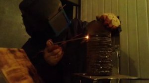 Может ли сварочный аппарат Парма 160 держать малые токи?