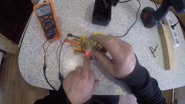 Как переделать шуруповёрт с никель-кадмия на литий-ионные аккумуляторы часть 2 смотреть онлайн