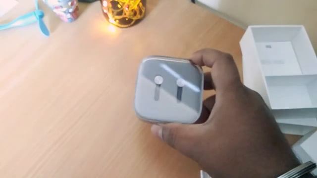 Mi In - Ear Headphones Pro HD Unboxing смотреть онлайн