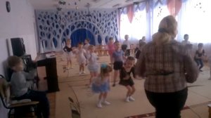 Танцы в детском саду