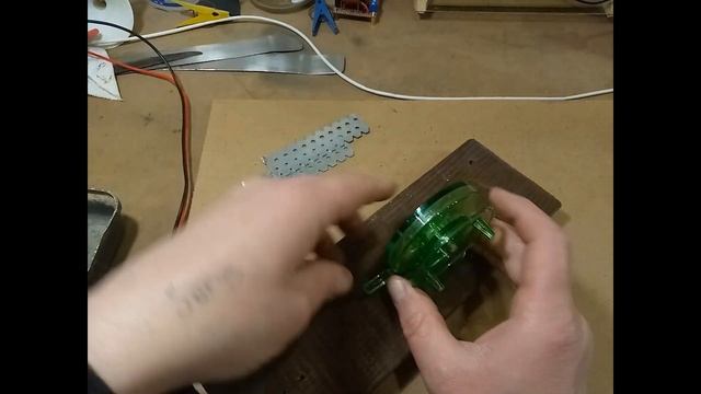 Ремонт мотор редуктора СВЧ печки, двигателя микроволновки смотреть онлайн