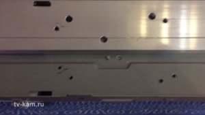 Ремонт телевизора Philips 47PFL6907T/12.  Половина экрана