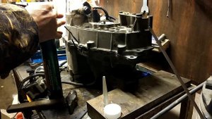 Как сделать шприц для смазки.