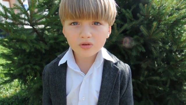 Лев Щербаков - Песня бабушке (мальчик 5 лет поет) смотреть онлайн