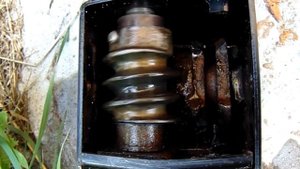 Механизм подъема запасного колеса Мицубиси Паджеро Спорт ч. 1