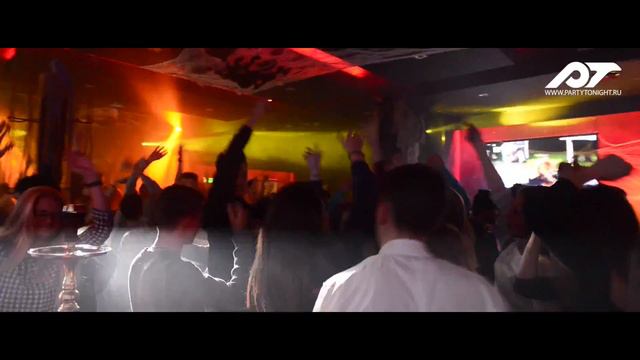 Звезды Bar - Private Haloween Party смотреть онлайн