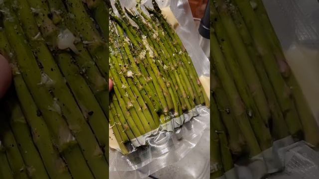 Garlic Parm Asparagus!