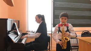 Фёдор&Sax Куркин Фёдор, саксофон. И.С.Бах Ария сюита №3. М.Глинка "Вокализ"