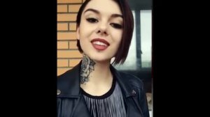 Девушка с красивым голосом перепела всех знаменитостей!