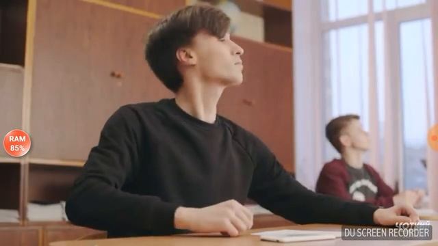 Танцы в моей кровати смотреть онлайн