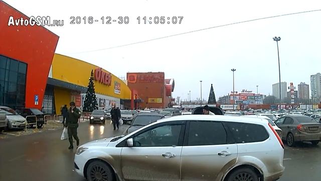 Режим видеонаблюдения (передняя камера), скорость записи - 10 к/сек.