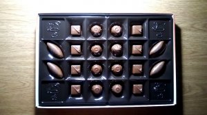 ОБЗОР. КОНФЕТЫ ШОКОЛАДНЫЕ ПОДМОСКОВНЫЕ ВЕЧЕРА. 3 ВИДА КОНФЕТ. ПРОБУЕМ. ВКУСНО. РОТ ФРОНТ.