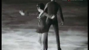 Танцы на льду. Пахомова и Горшков "Вдоль по Питерской" (поёт
