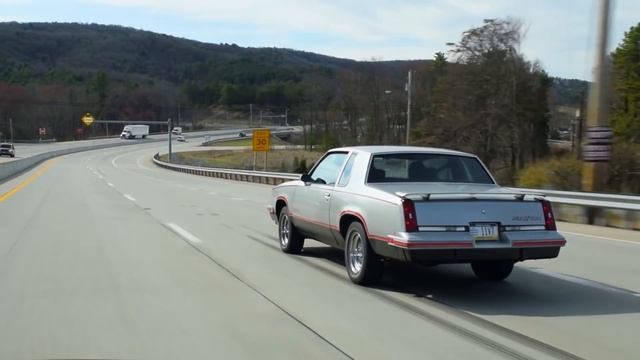 1984 Oldsmobile Hurst Olds: Regular Car Reviews смотреть онлайн