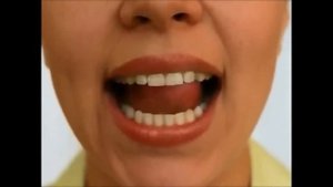 Упражнение "Самолет гудит" для постановки звука "Л"