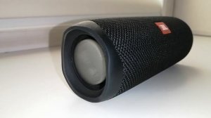 Колонка JBL FLIP 5 LFM 60% Bass Test