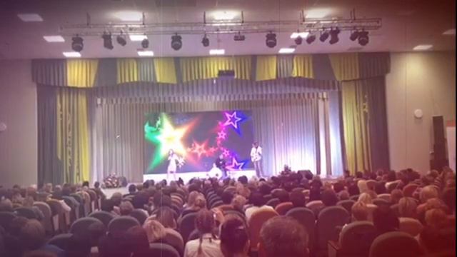 "D_M" и "Цветной Бульвар" смотреть онлайн