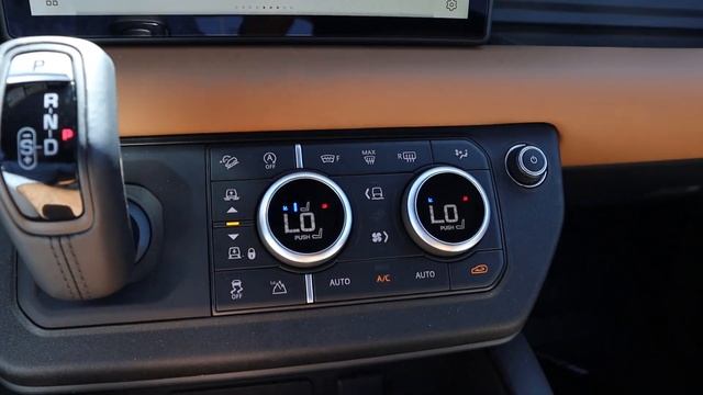 NEW Land Rover Defender: Is Now The Time To Buy A Defender? смотреть онлайн