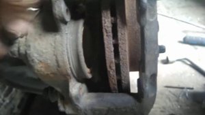 Суппорт Sumitomo + косторовое масло в направляющих 1.5 года.