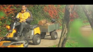 Садовые райдеры Stiga Park Pro в работе