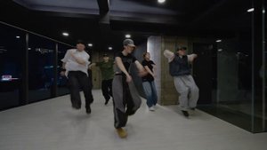 Stray Kids(스트레이 키즈) - TOPLINE / Whatdowwari Choreography