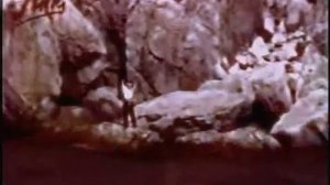 Юлия Тсомиади - Шестнадцатилетний капитан