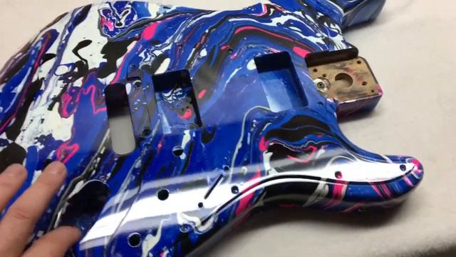 SWIRL Painted Fender Stratocaster Custom Guitar - Sims Custom Shop смотреть онлайн