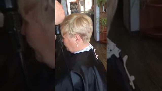 СТРИЖКА Короткая смотреть онлайн