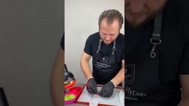 Шоколадный горшок с карамельными цветами. Подробный урок. Кашпо из шоколада своими руками! Просто. смотреть онлайн