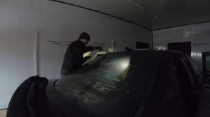 Формовки заднего стекла Ауди 80. Как одному затонировать заднее стекло на седане. Бочка